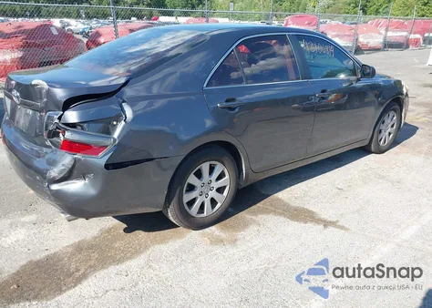 2008 Toyota Camry Xle V6 z USA, uszkodzony, nr VIN 4T1BK46K98U069644